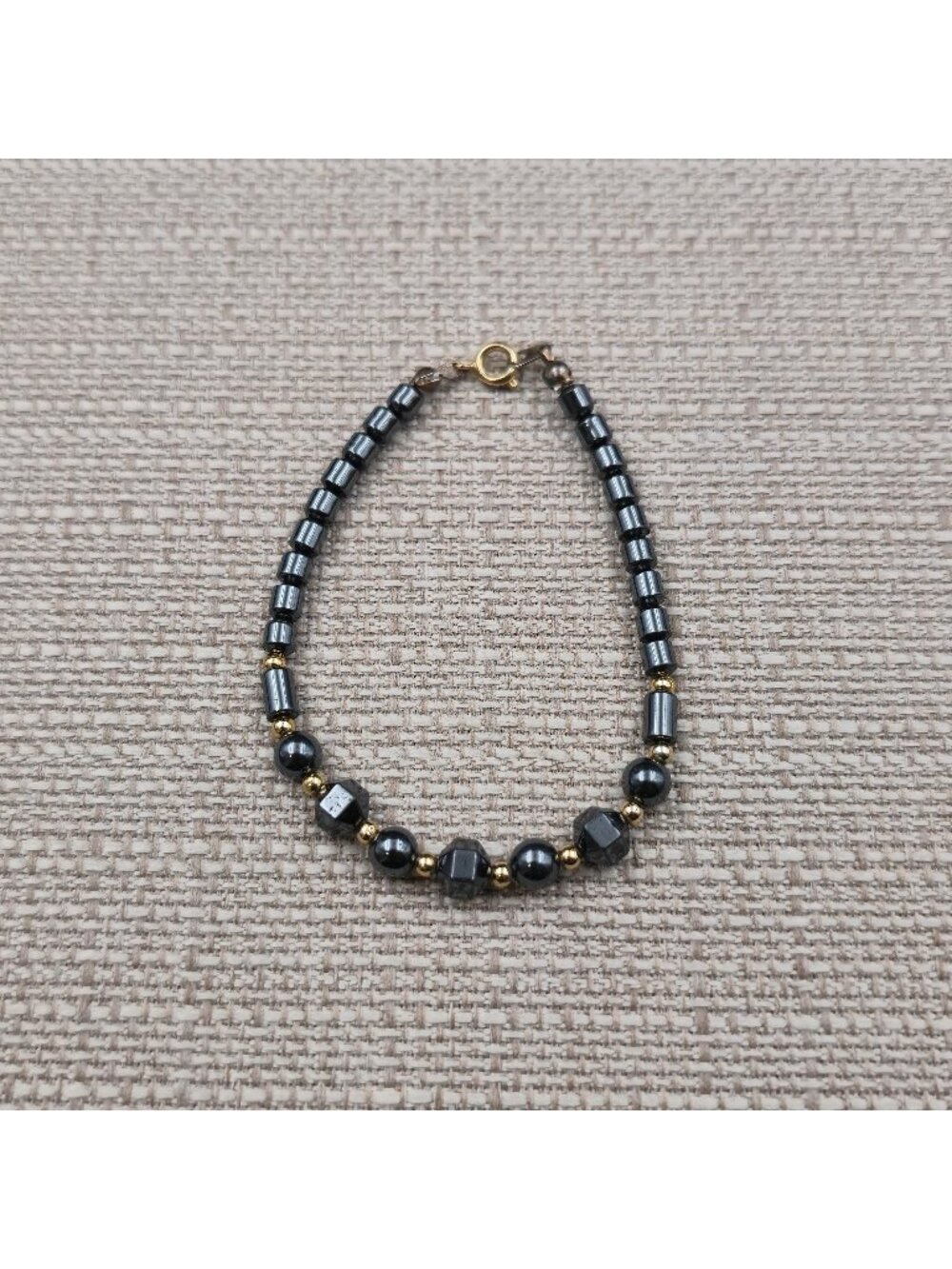 7 Inch Magnetic Hematite Cylinder and Faceted Cube Bead Bracelet A7639